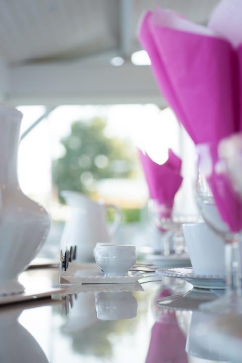 Les Raisins Du Bonheur Bed & Breakfast Puisseguin Exterior photo